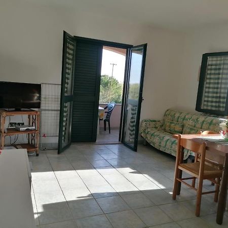 Gionny-C Apartment Budoni Luaran gambar